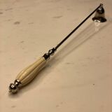 Candle snuffer