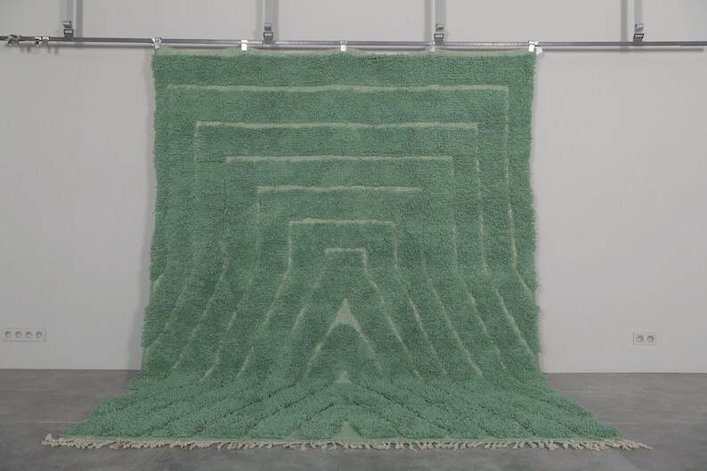 Traditional handwoven Berber rug in green, size 1.5/3.5 m.