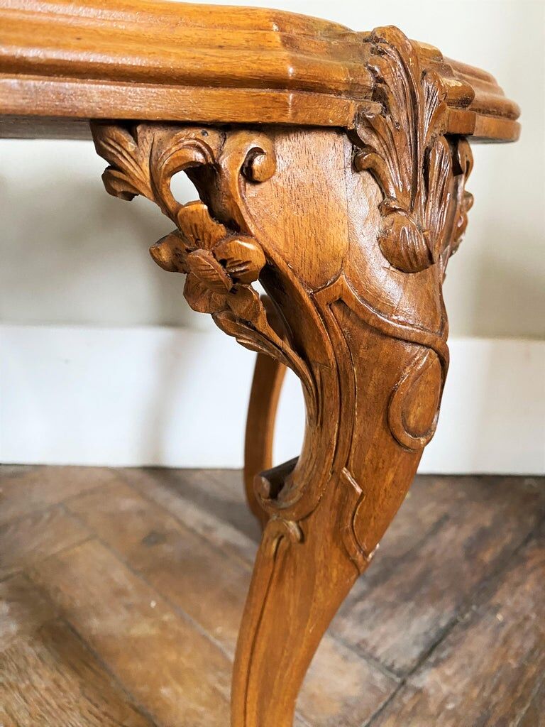 Louis XV style coffee table in beech and walnut hand-carved Circa 1870
