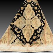 Oriental Ziegler rug: 1.96 x 2.10 Metres - Handmade Wool "Galerie Sardje"