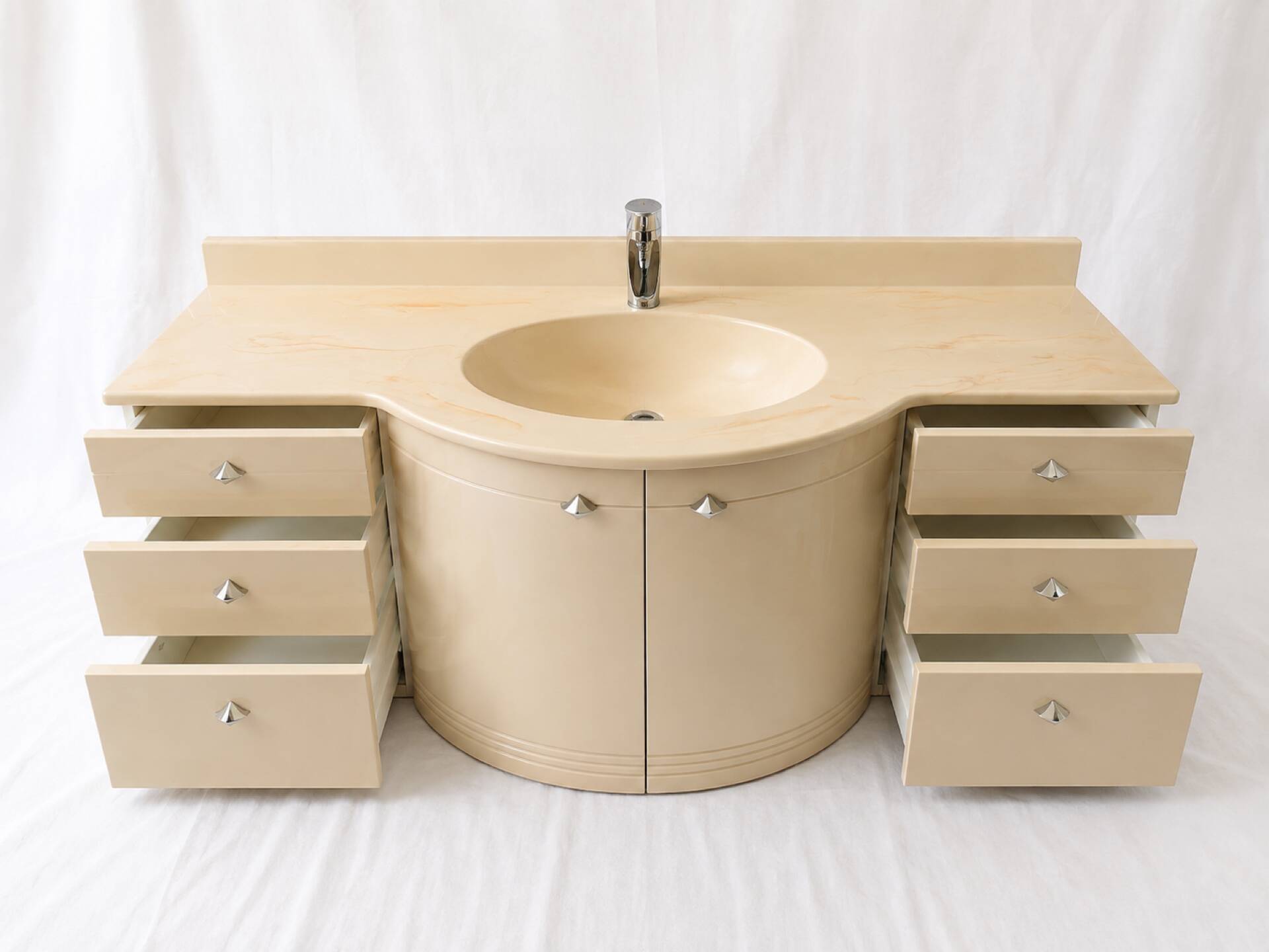 Vintage sculptural cream lacquered vanity unit with marble, 1980s.