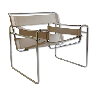 B3 Wassily armchair in cream leather by Marcel Breuer for Gavina, Italy 1960s