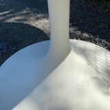 Tulip table