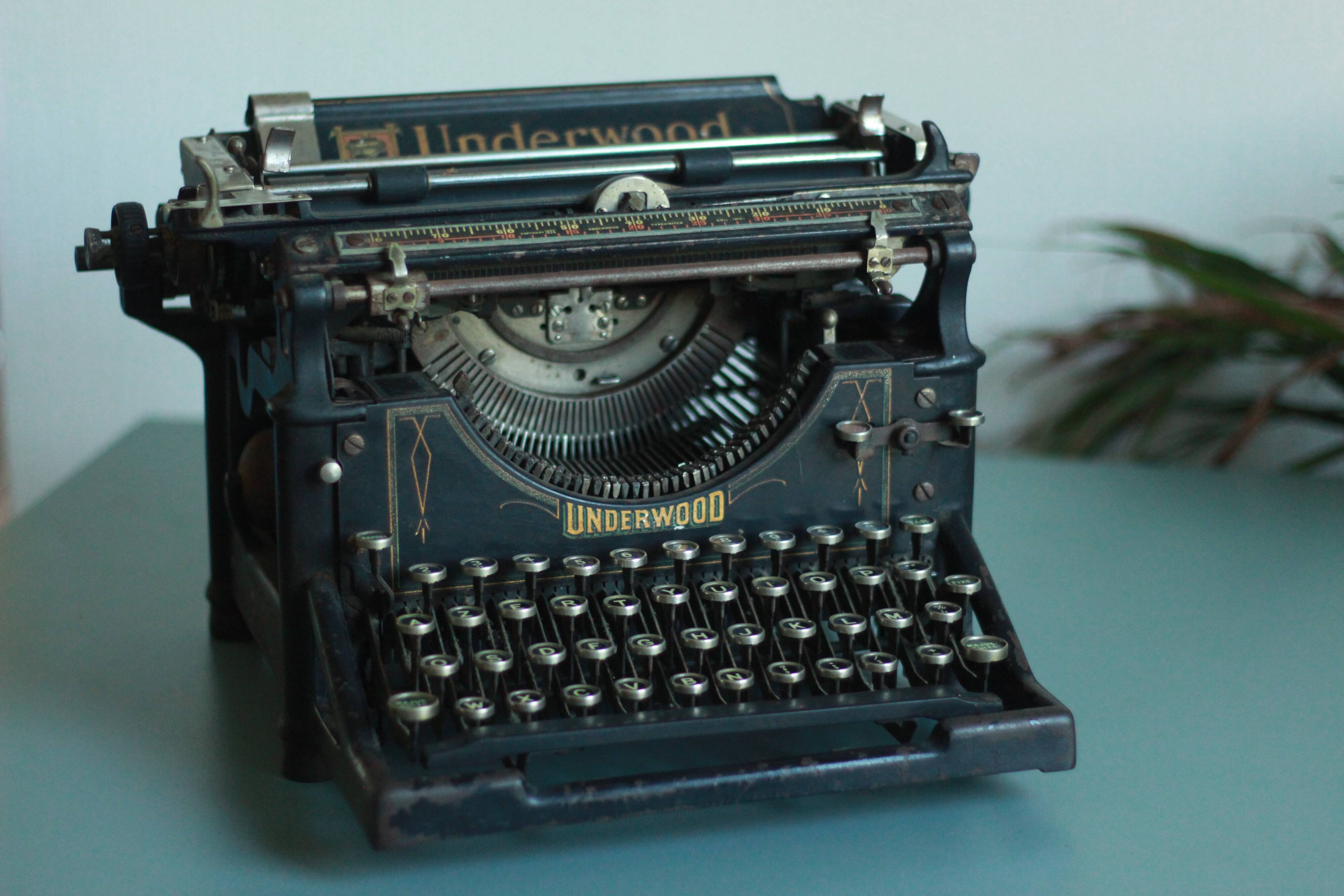 Underwood typewriter 1918
