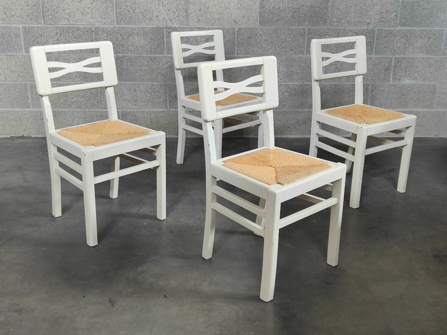 4 chaises blanche