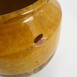 pot à confit jaune vernissé, sud ouest de la France. Pot de conservation. Pyrénées XIXème
