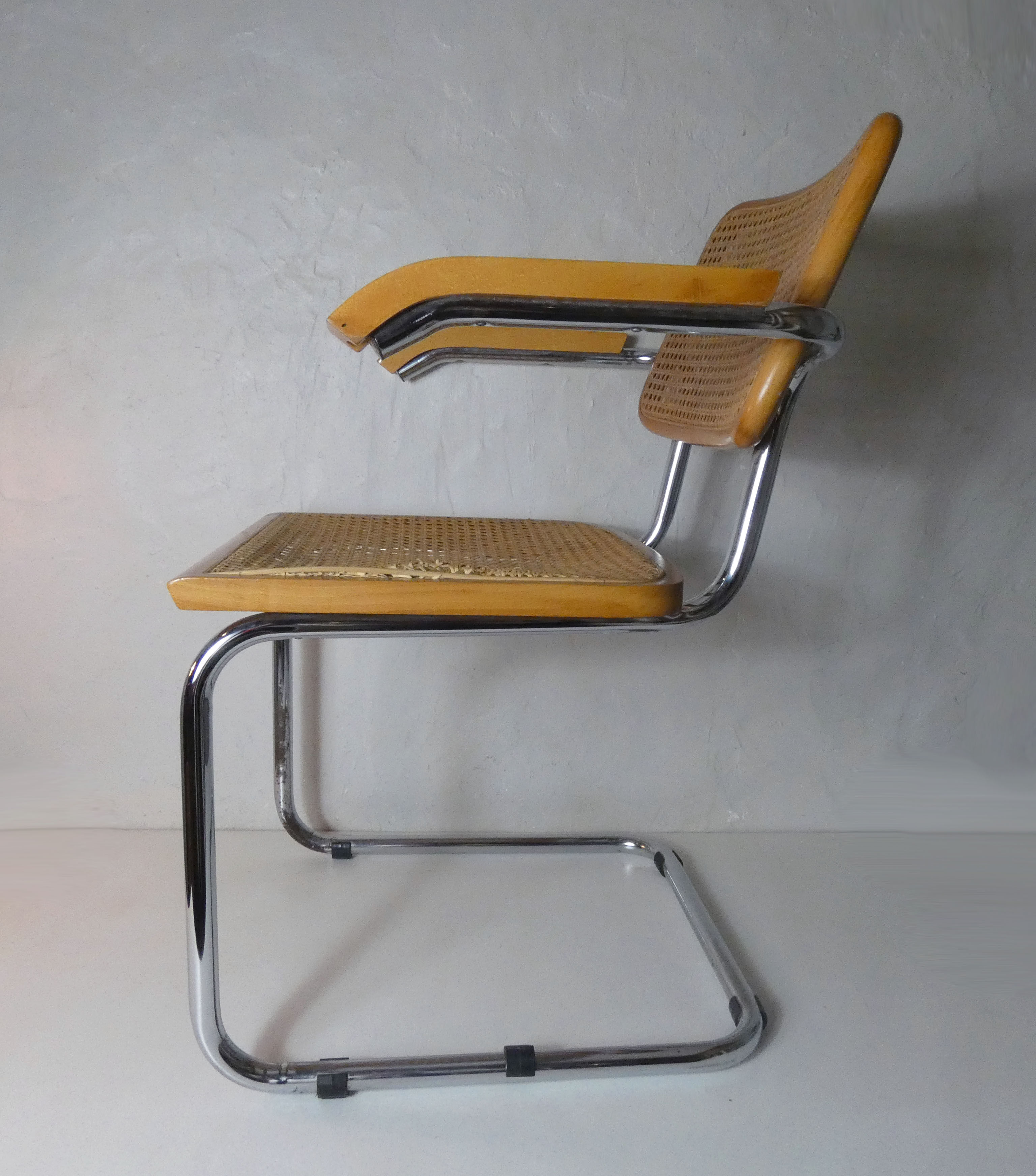Marcel Breuer B64 chair