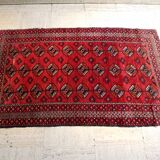 Tekke carpet, Turkmenistan, mid-20th century.