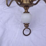 Lustre à 4 branches en métal doré et opaline