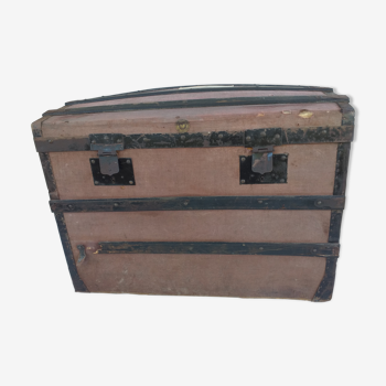 Travel trunk