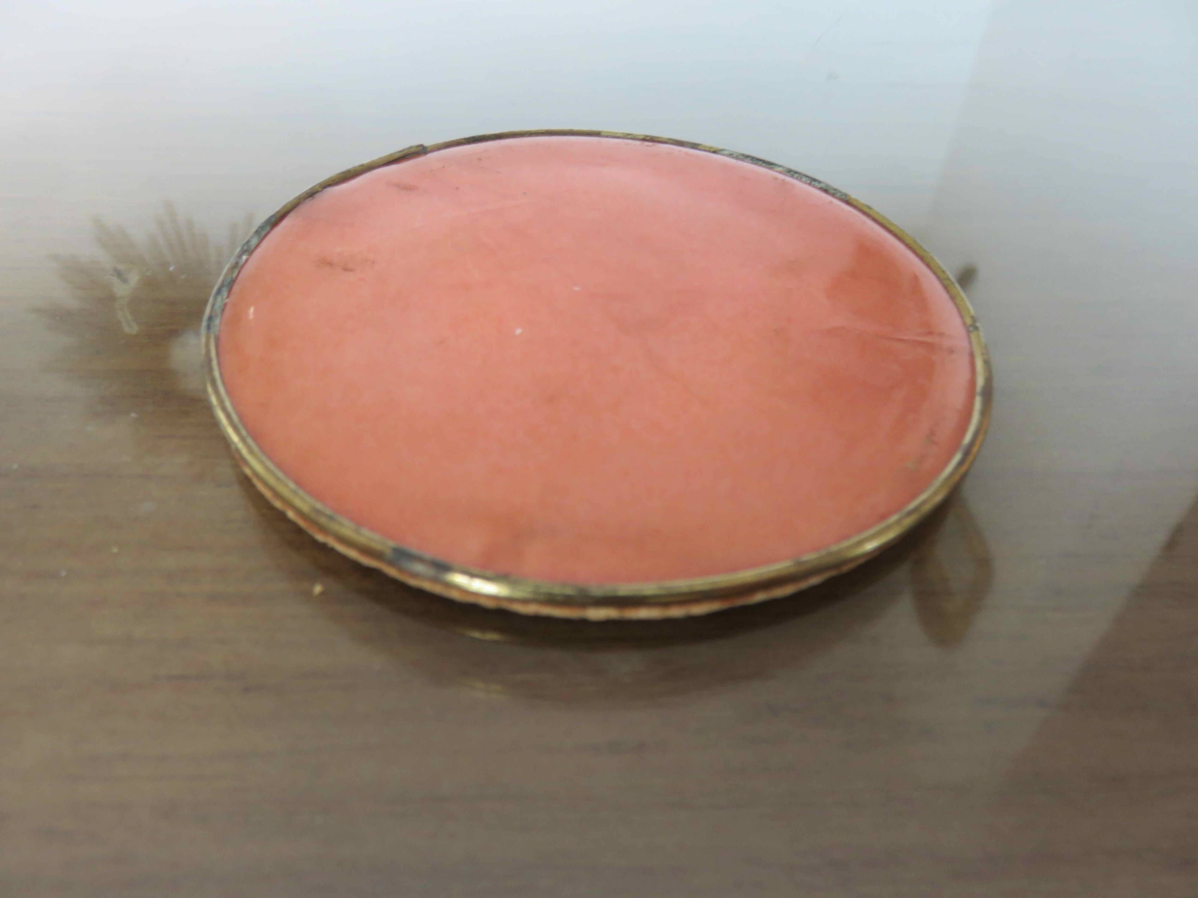 Set of 4 coasters in salmon pink mother-of-pearl