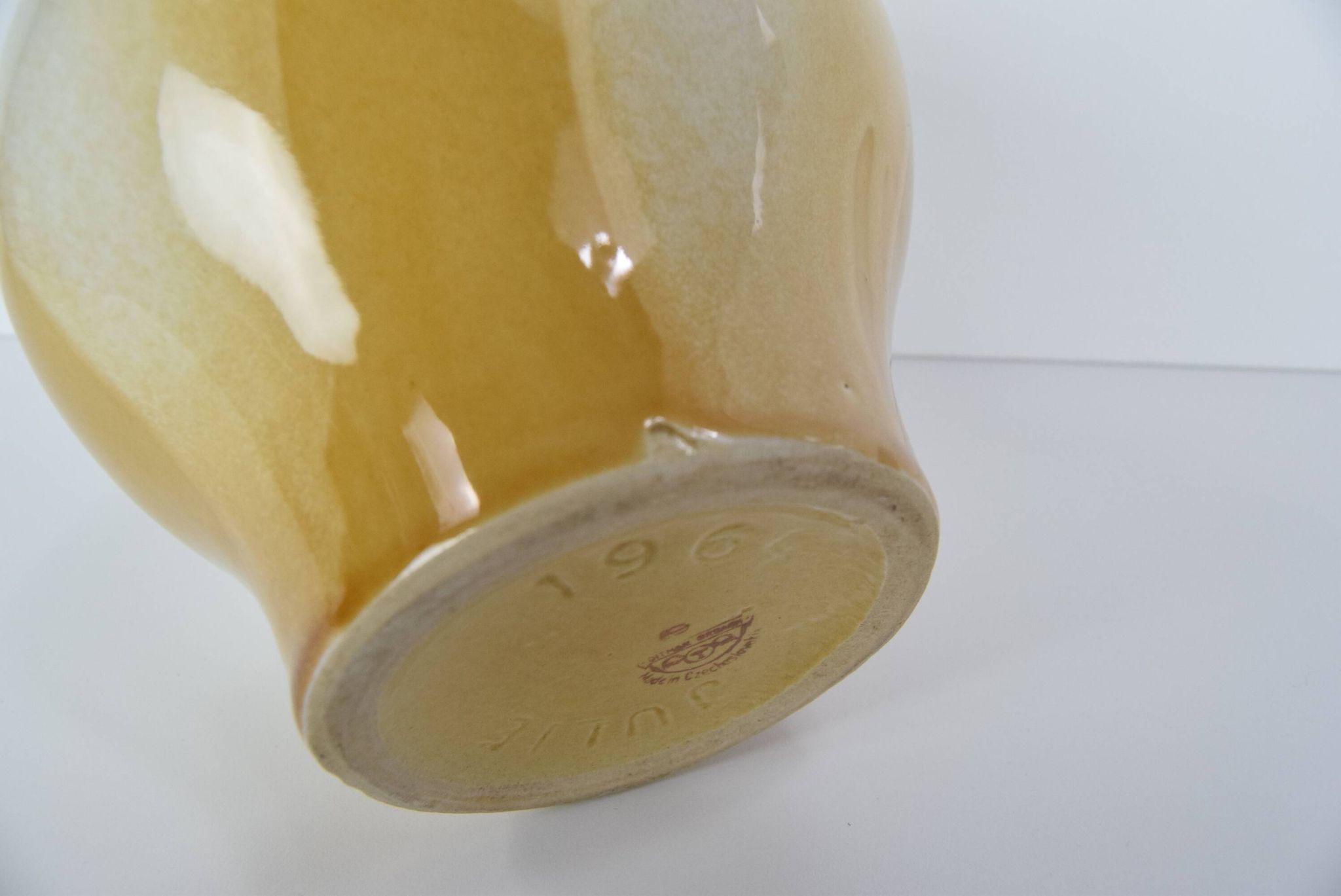 Mid-century Design Vase by Ditmar Urbach, Collection JULIE, 1964.