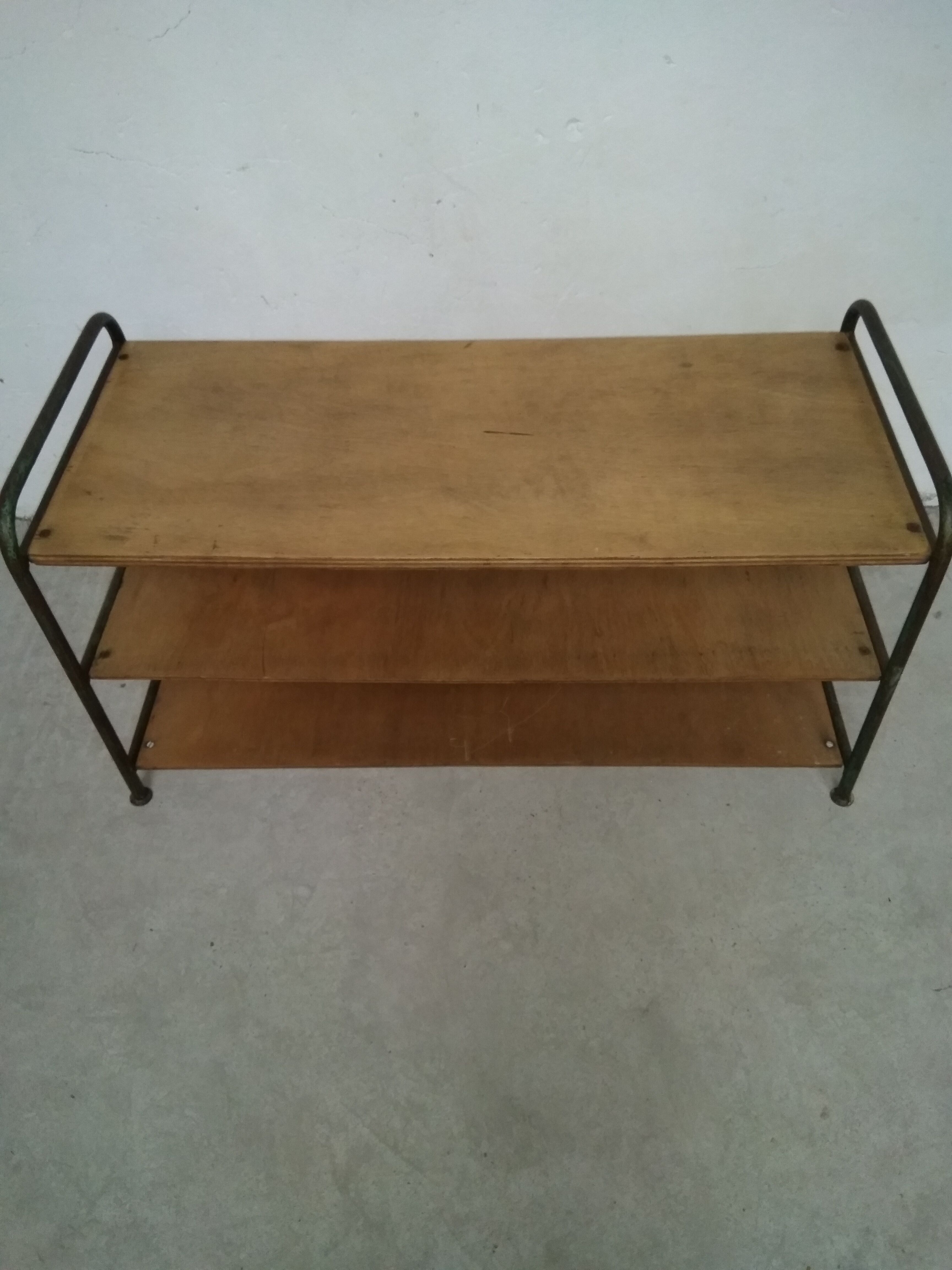 Shelf Console