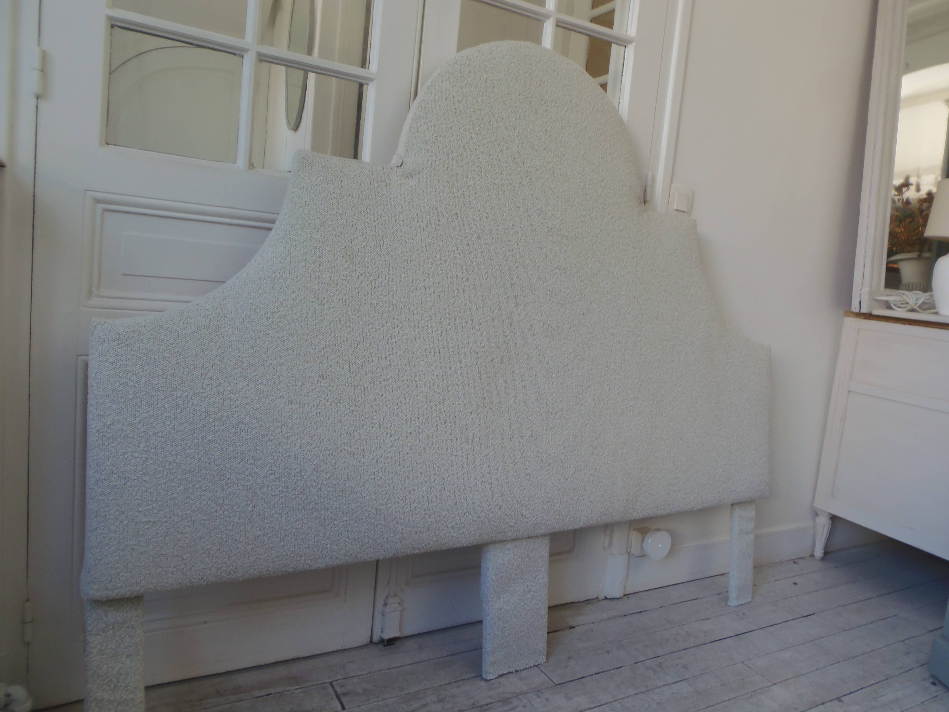 160 headboard upholstered in off-white bouclé fabric