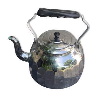 Large kettle, in chrome copper, menesa, vintage and collector's black bakelite handle