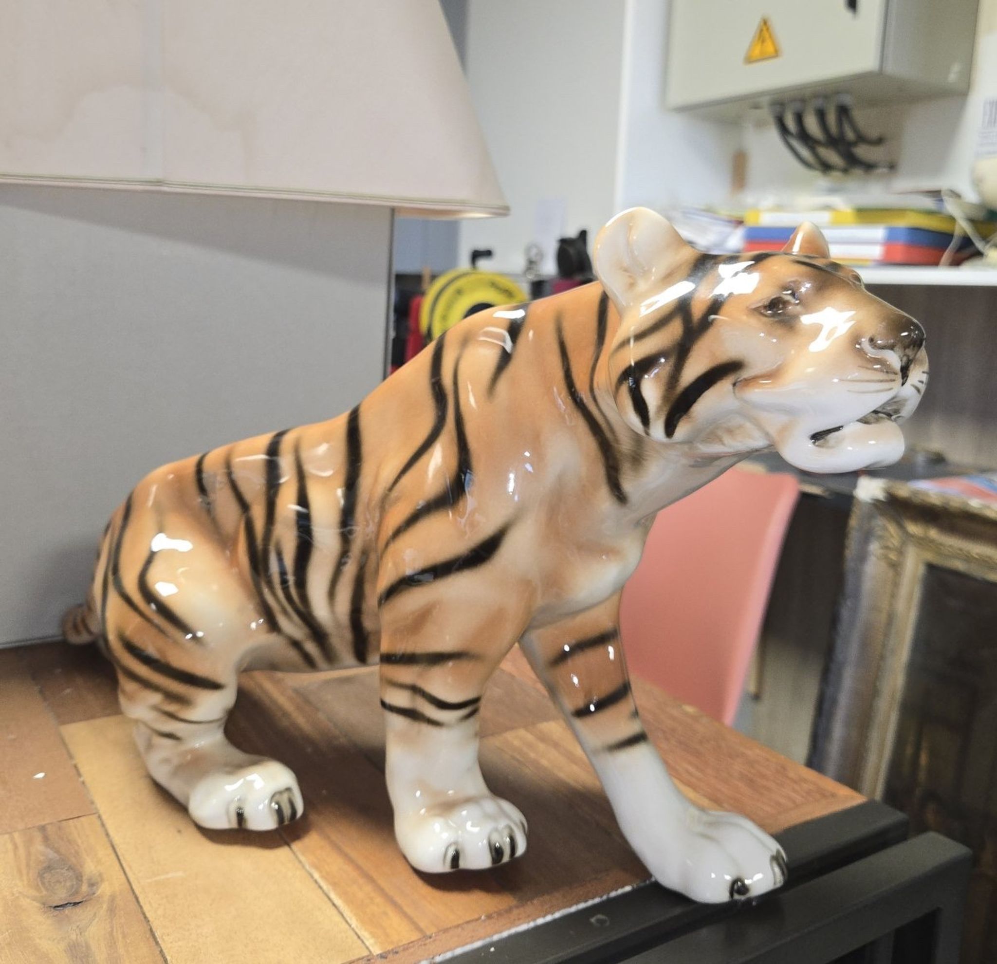 Large porcelain tiger ROYAL DUX – Czechoslovakia - Art Deco 1930