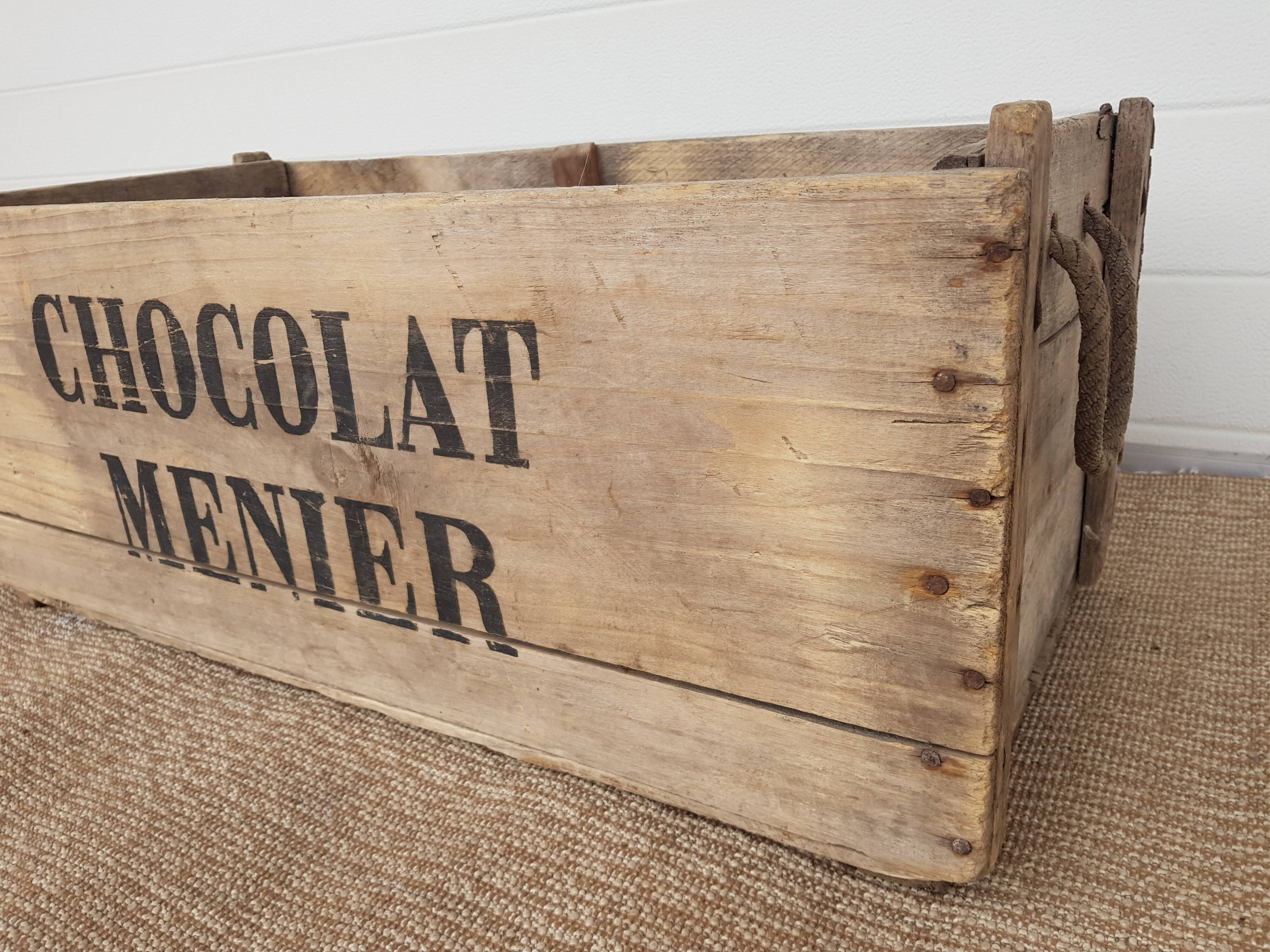 Old advertising box "Chocolate Menier"