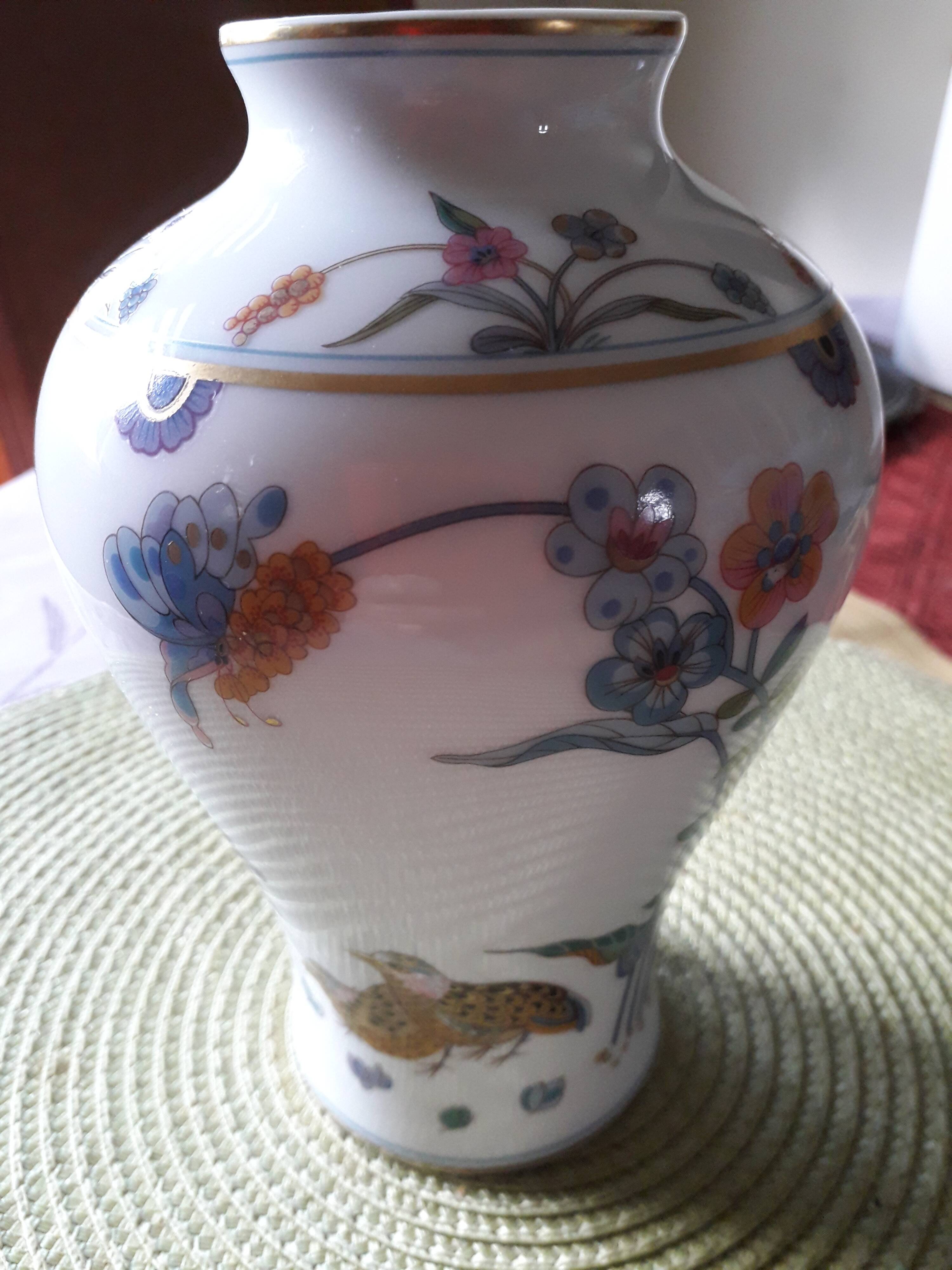 Splendid Haviland porcelain vase