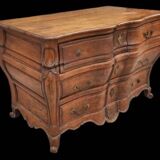 Louis XV chest of drawers