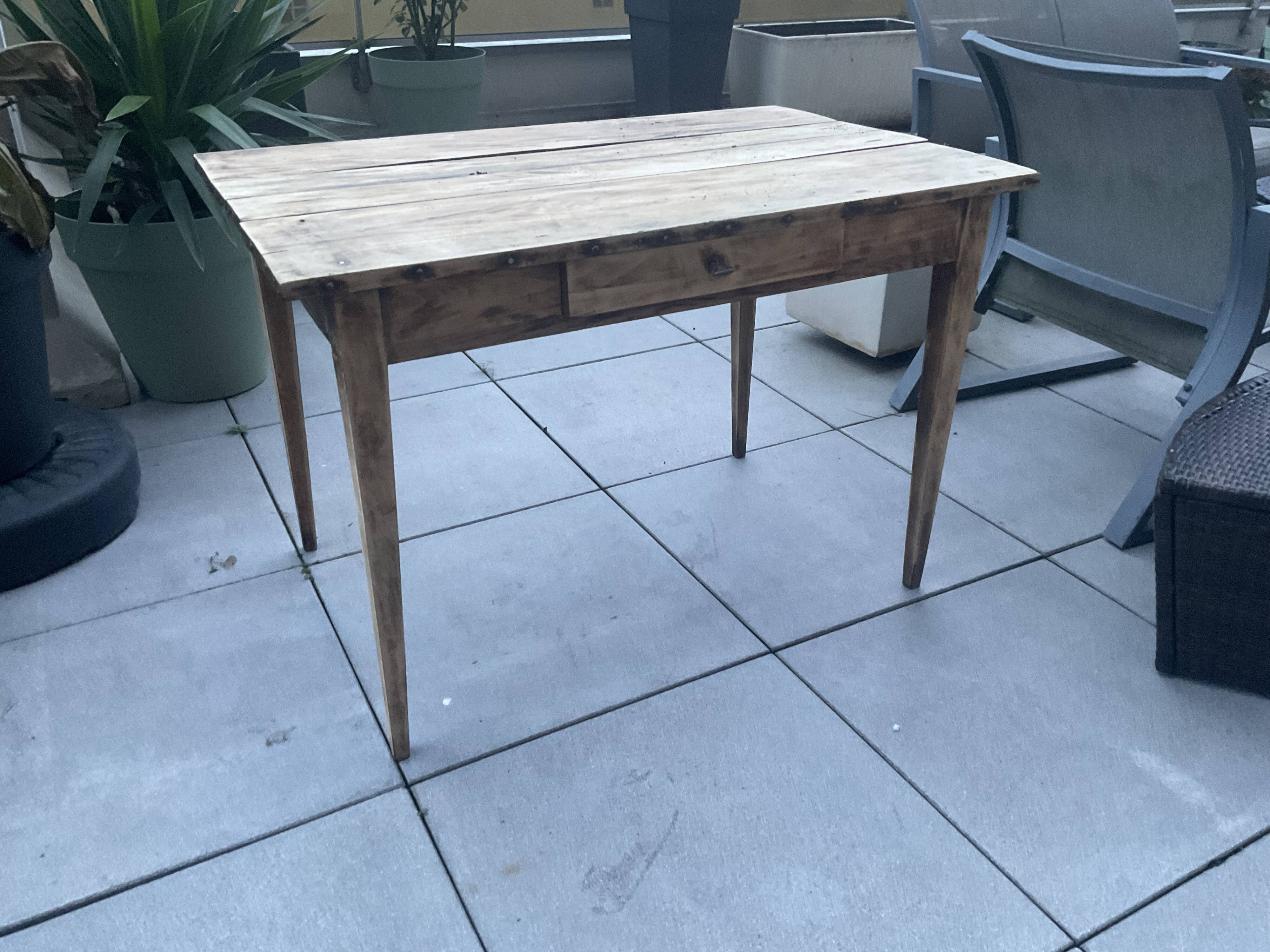 Table provençale en chêne