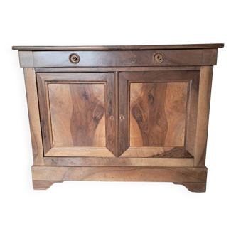 Low cherry wood sideboard with 1 drawer and 2 doors