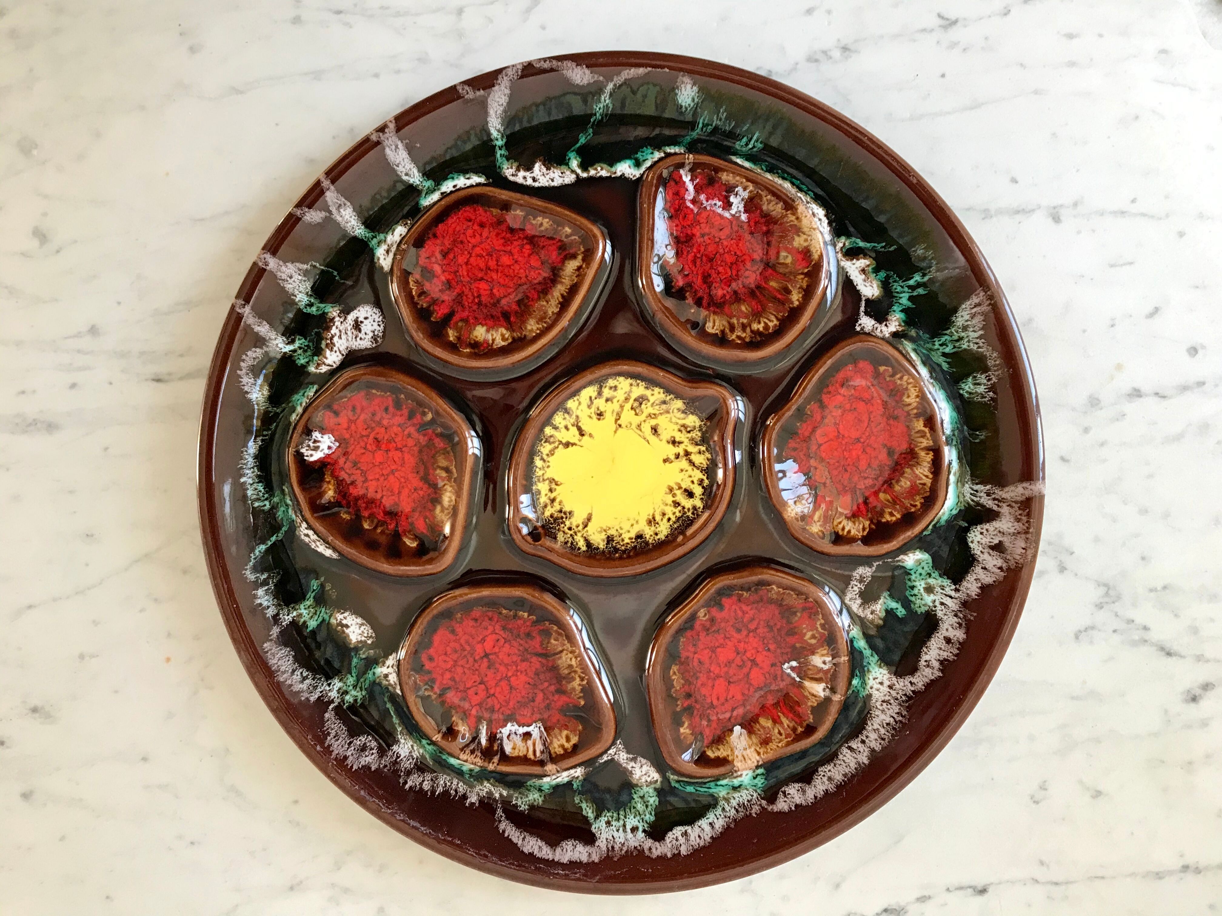 Oyster dish Vallauris style 70s