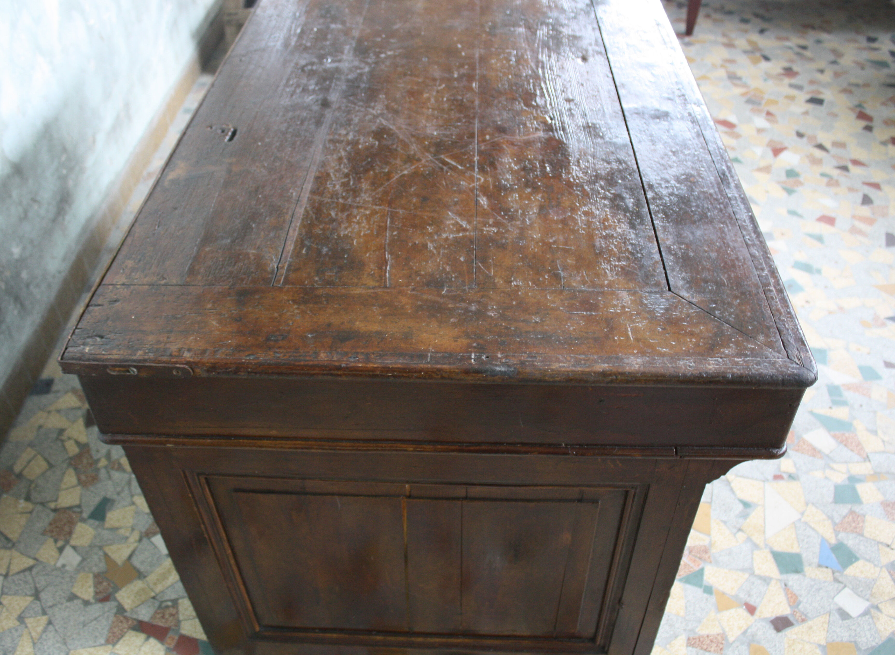 Former trade counter