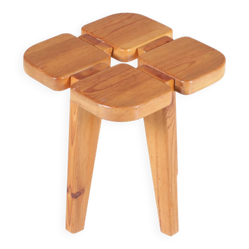 Tabouret en pin des années 1960 par Raani Peippo pour Stockmann Orno Finlande