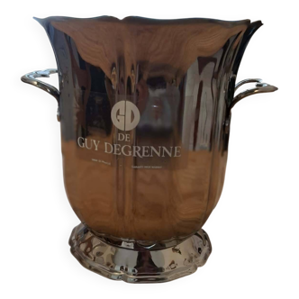 Elegant stainless steel champagne bucket signed by Guy Degrenne, made in France.