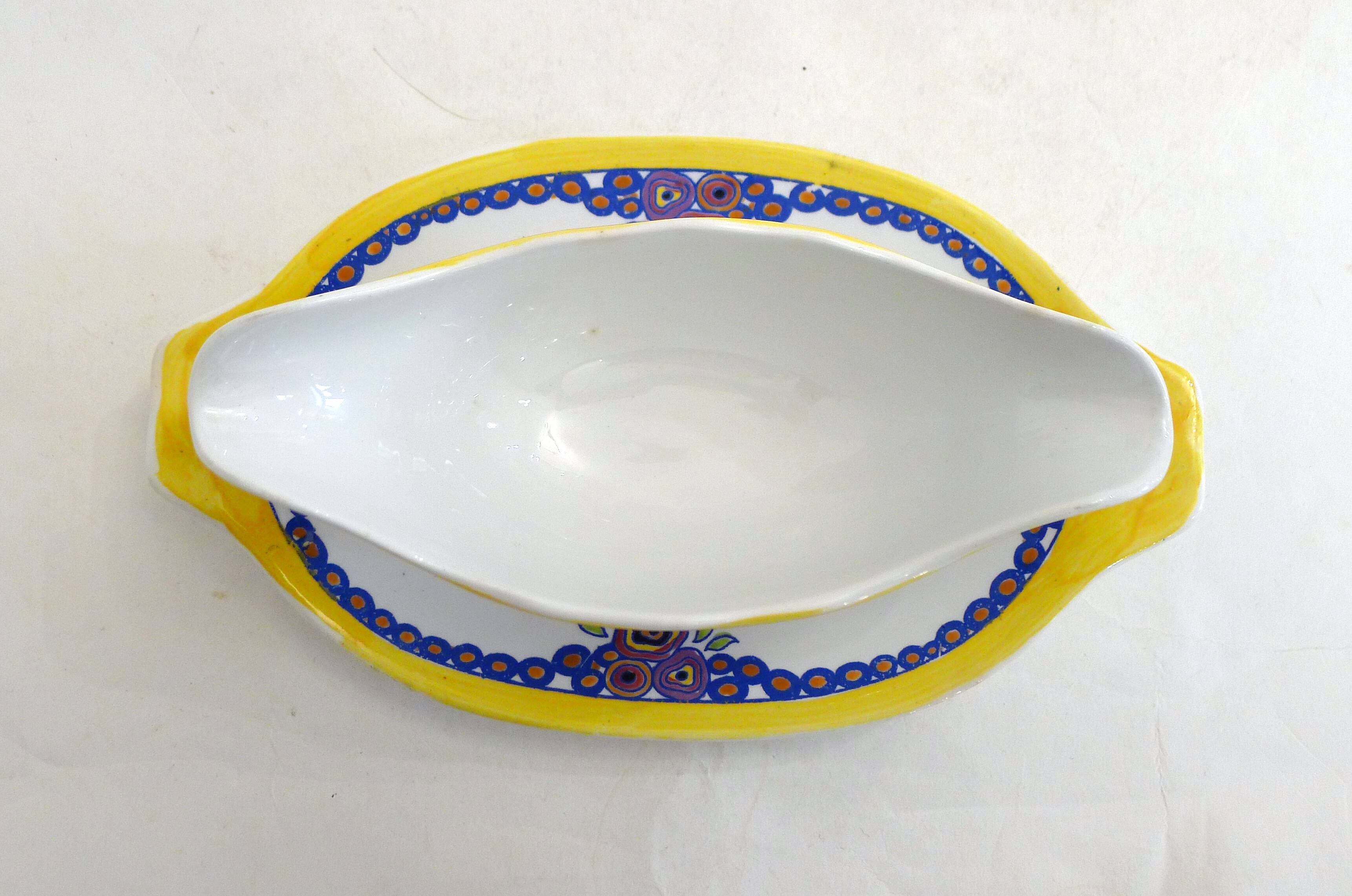 Saucière Art Déco, décor stylisé coloré, faïence Boch la Louvière