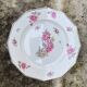 Plat à motif floral