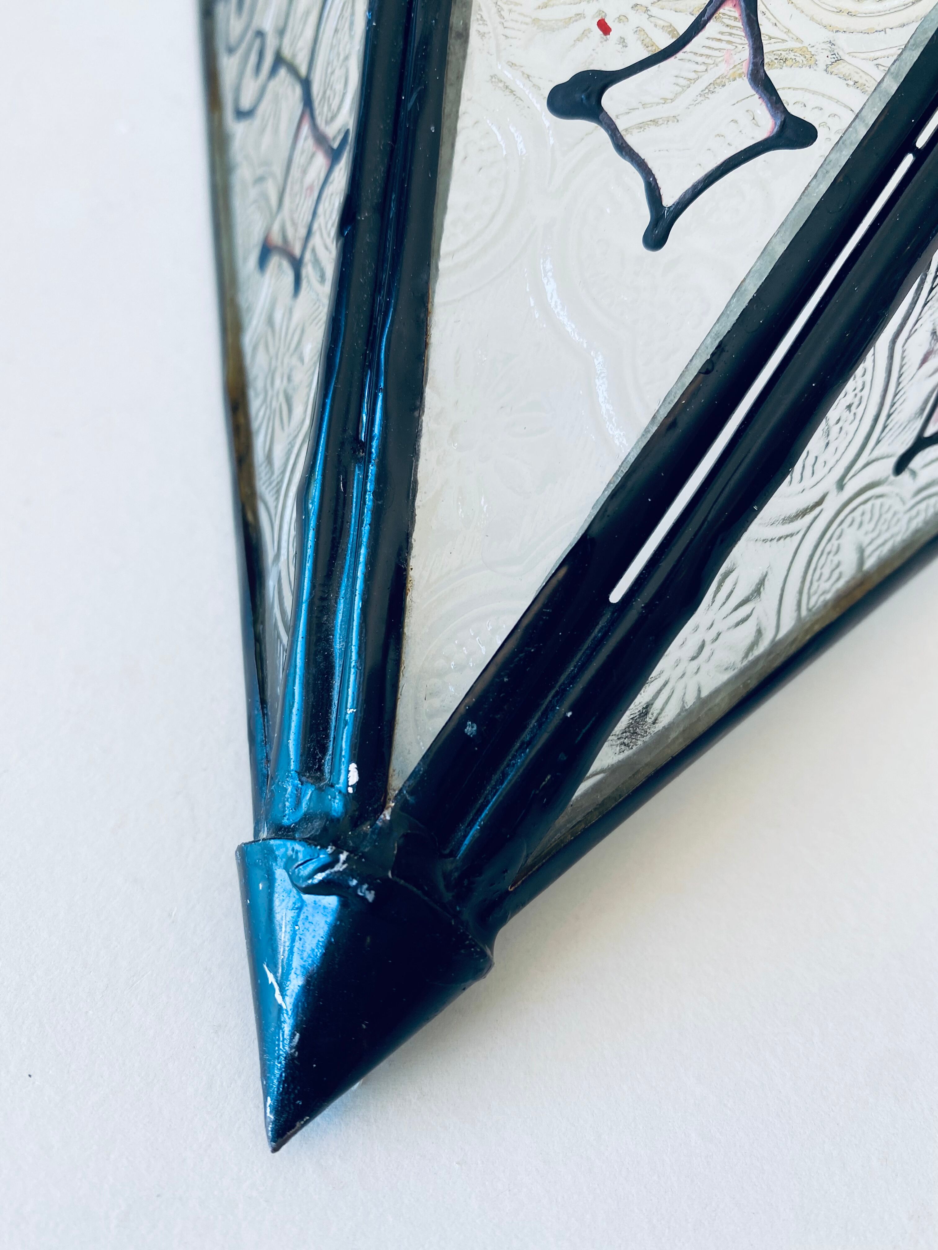 Wall lantern with stained glass windows