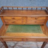 Antique Louis Philippe style desk with a tiered design - walnut - 19th century