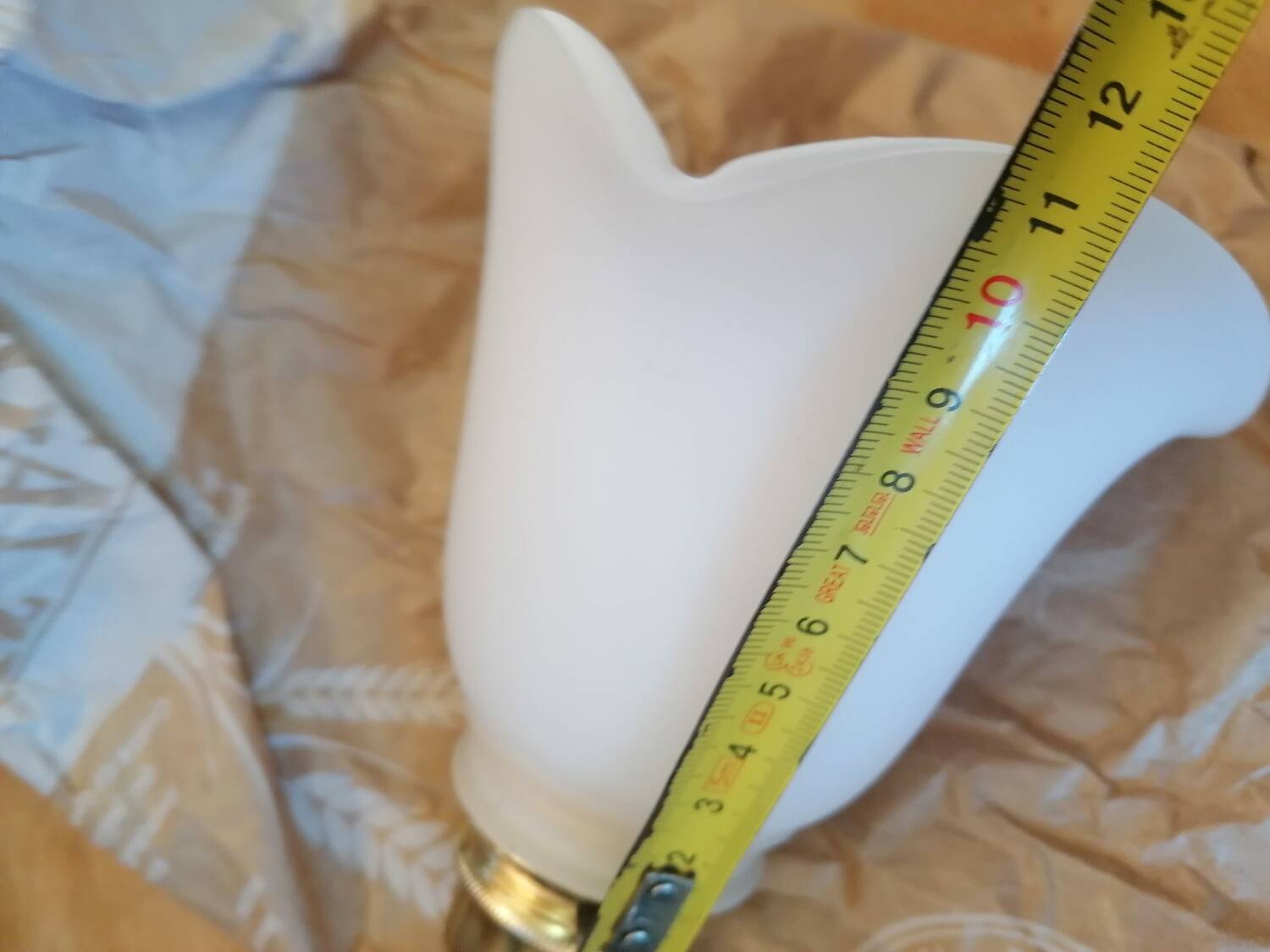 Set of 3 vintage glass hanging tulips