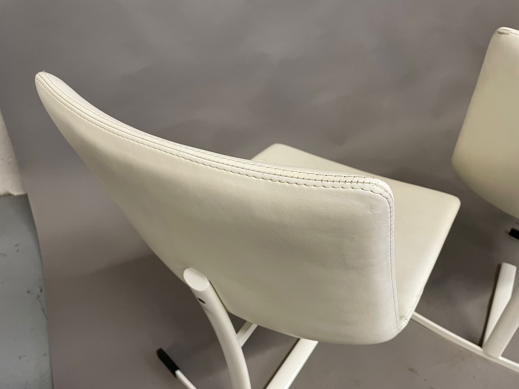 Chaises de salle à mange de Giovanni Offredi pour Saporiti