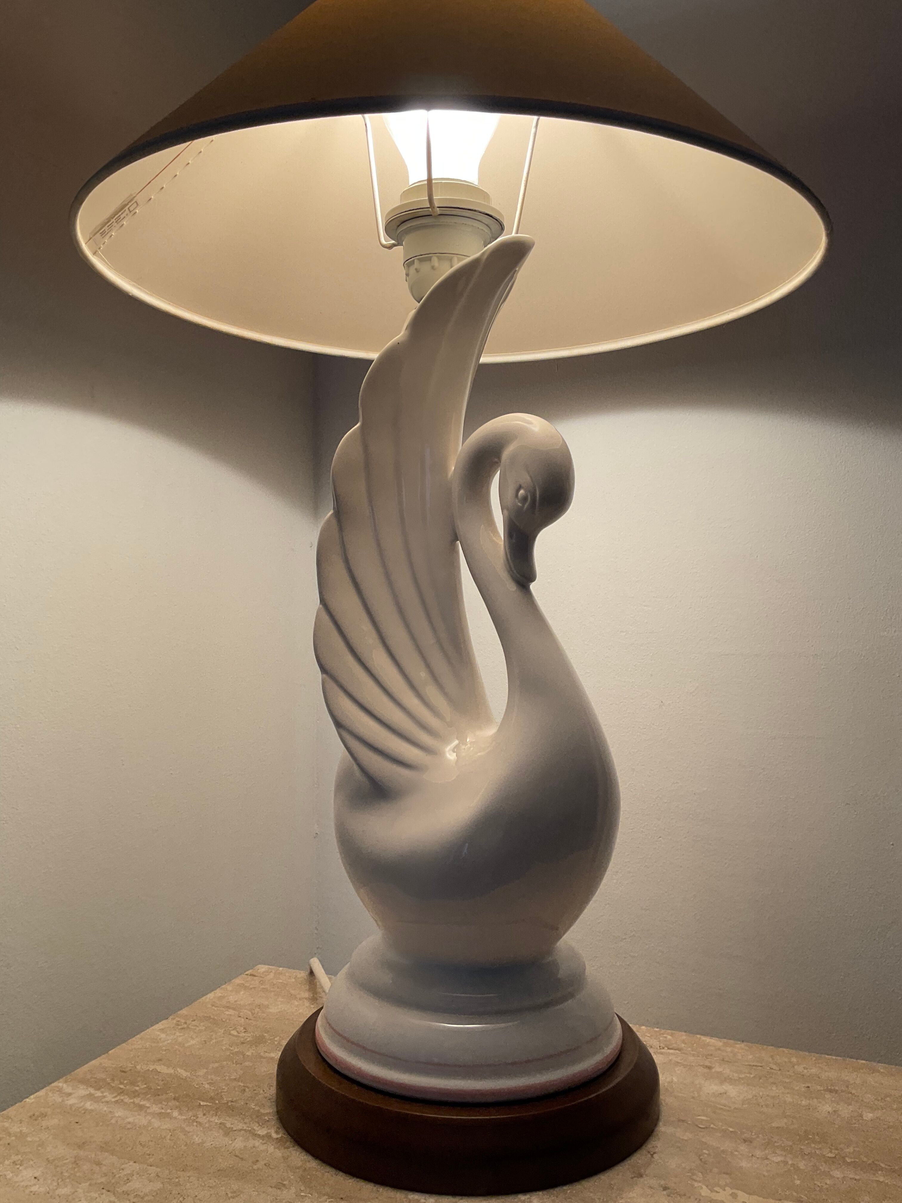 Vintage ceramic swan lamp from the 70s