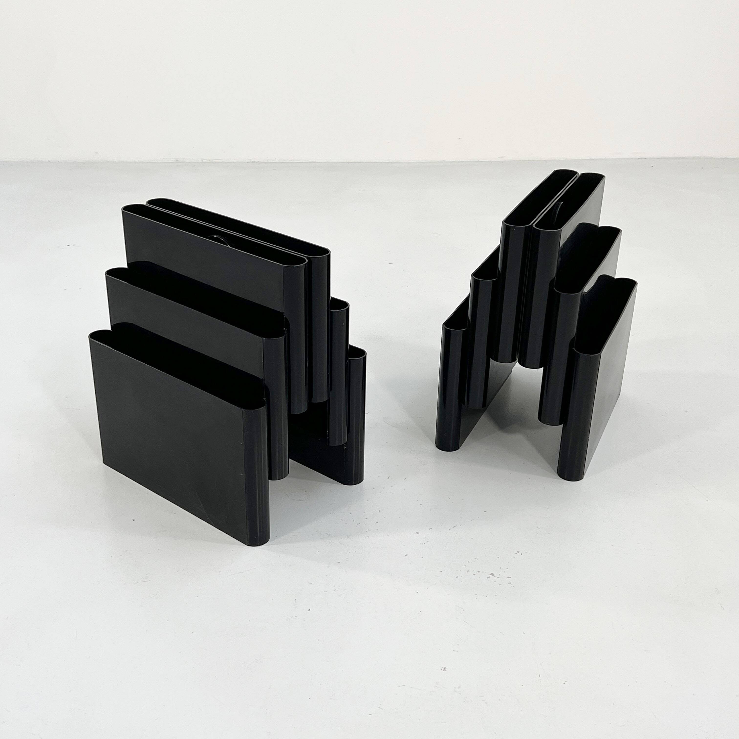 Black magazine rack by Giotto Stoppino for Kartell, 1970