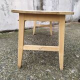 Farm table