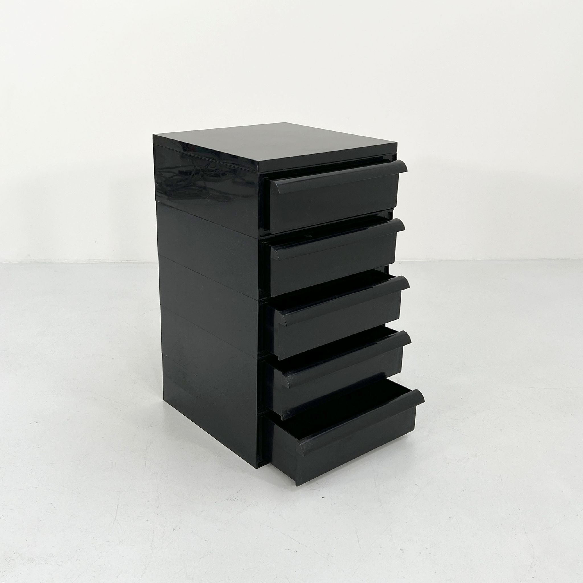 Black box with 5 drawers model "4601" by Simon Fussell for Kartell, 1970