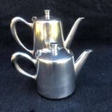 A pair of vintage silver-plated teapot and coffee pot