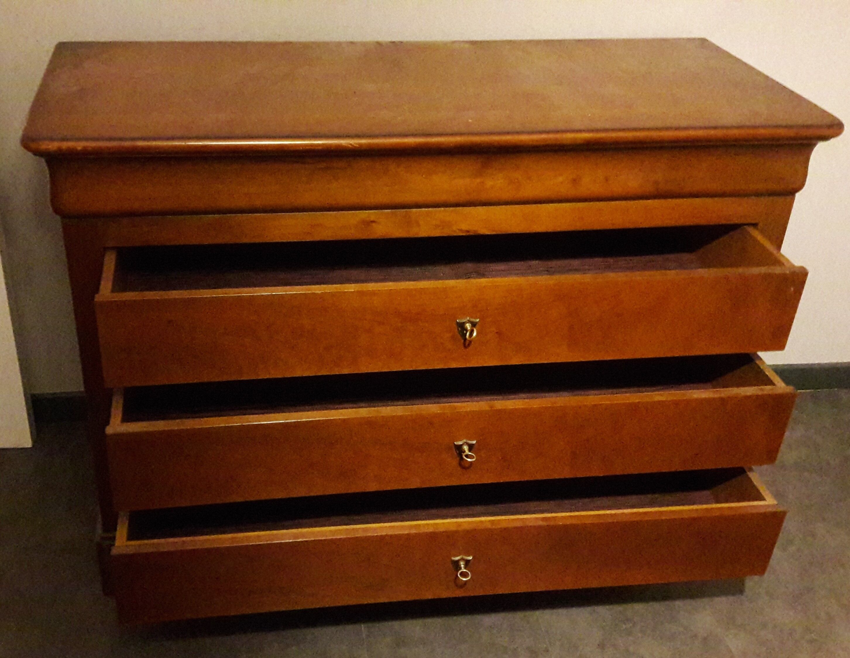 Louis Philippe chest of drawers