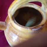 Grease pot