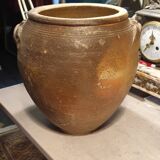 Varnished stoneware salting room.