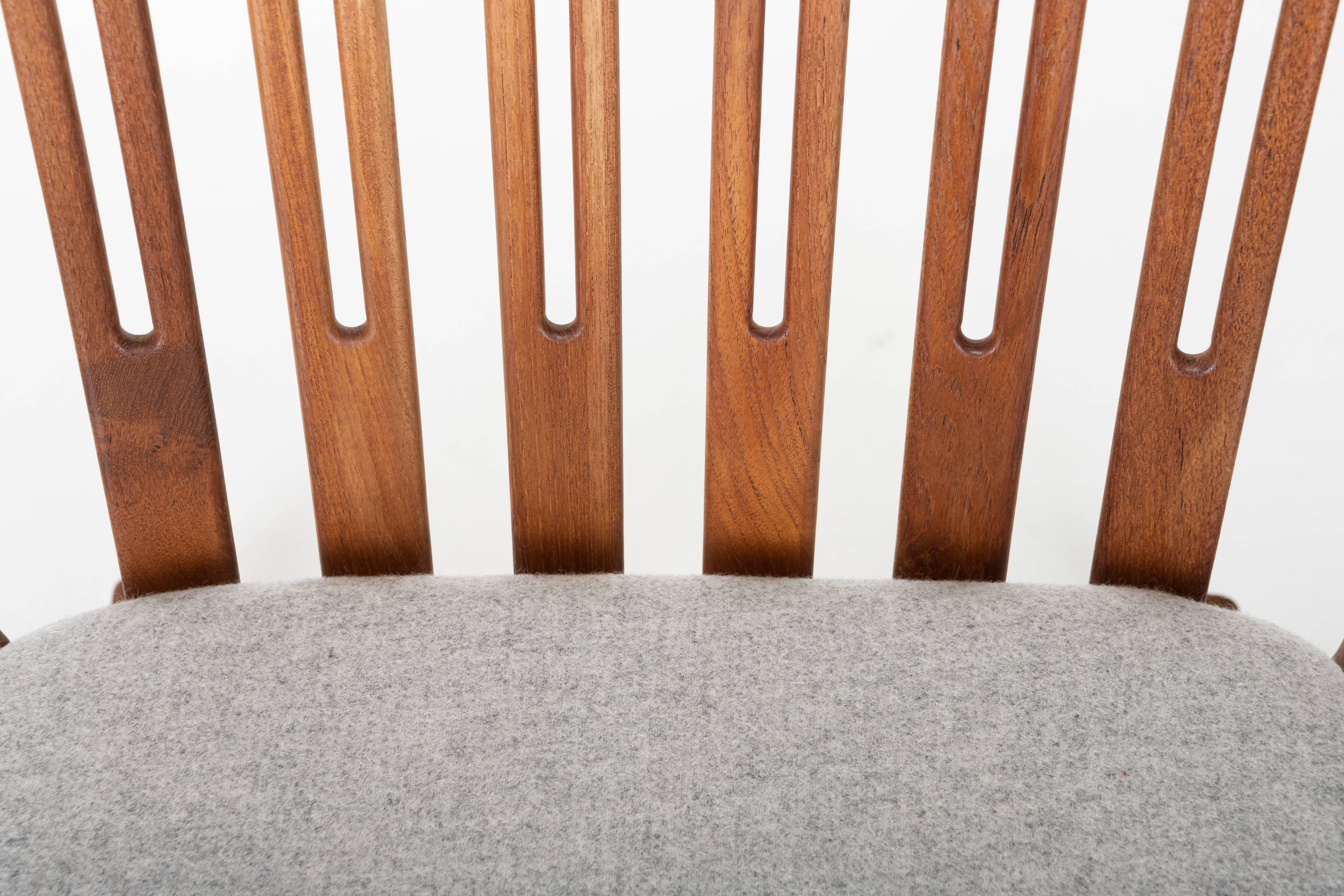 Rocking chair by Hans Olsen for Juul Kristensen in grey felt
