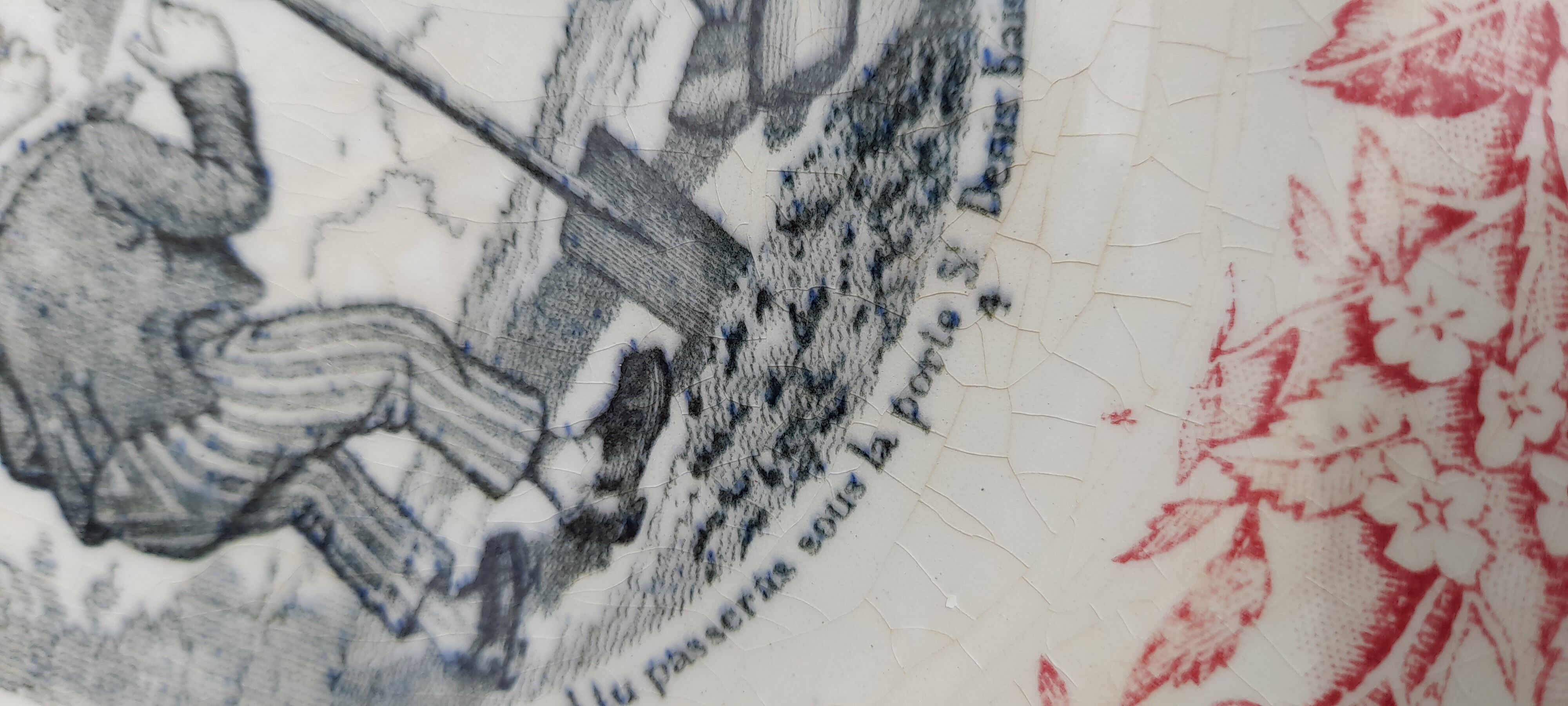 3 talking dessert plates earthenware from Gien the language of flowers n°', 5 and 6 diam 20 cm