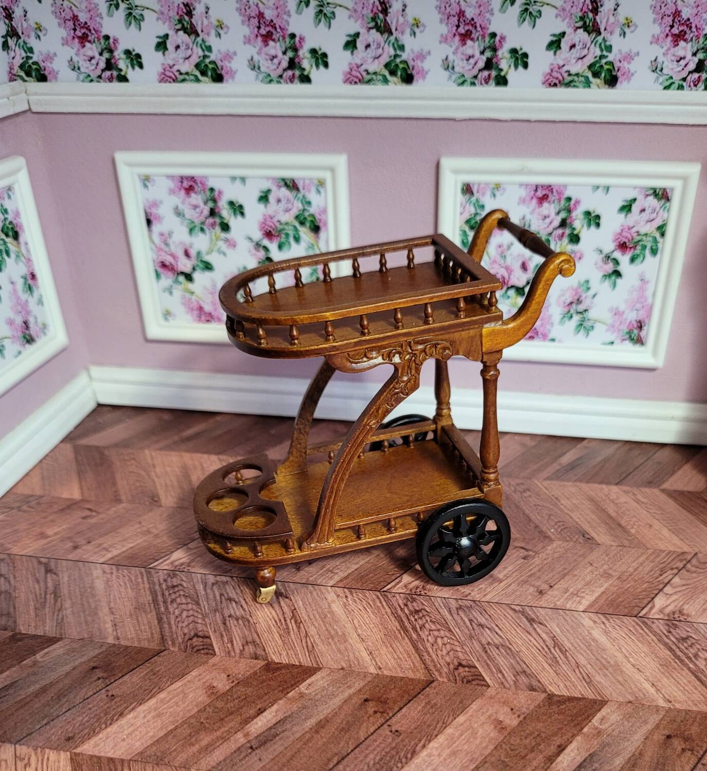 Cheval à roulettes vintage en bois (D'occasion) à Erde pour CHF 415