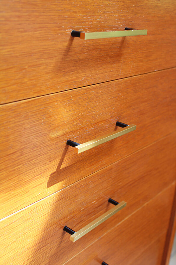Dresser 7 drawers