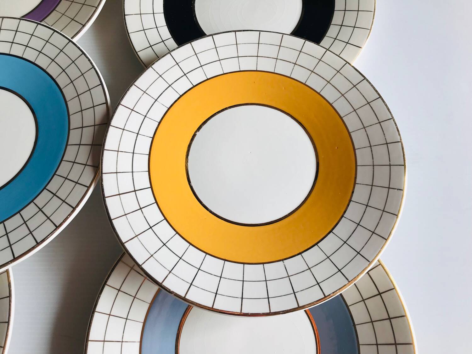 Set of 6 colorful dessert plates 1950s