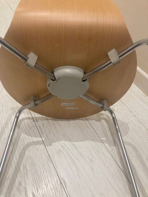 ANT ARNE JACOBSEN CHAIRS