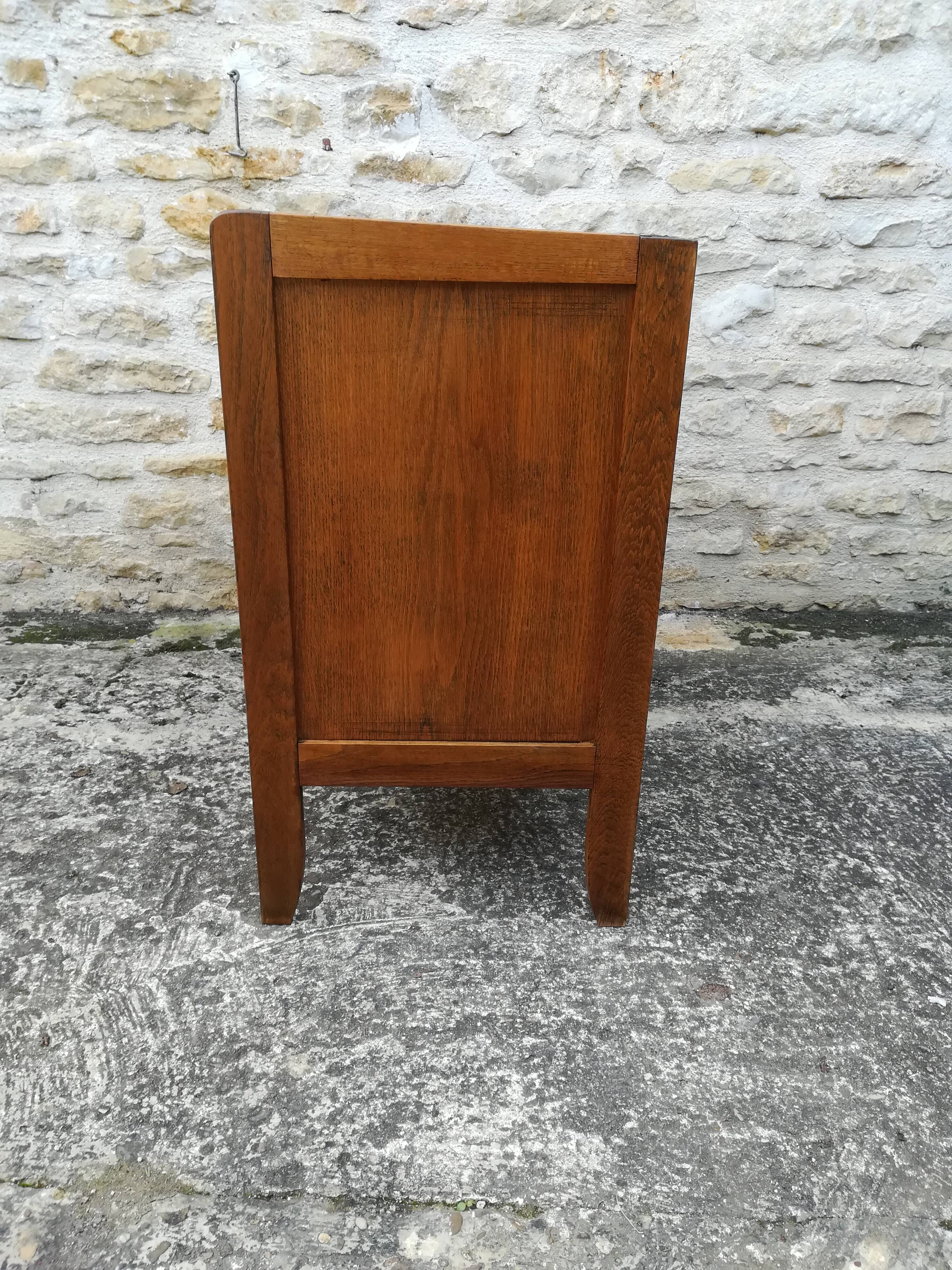 Vintage chest of drawers three drawers